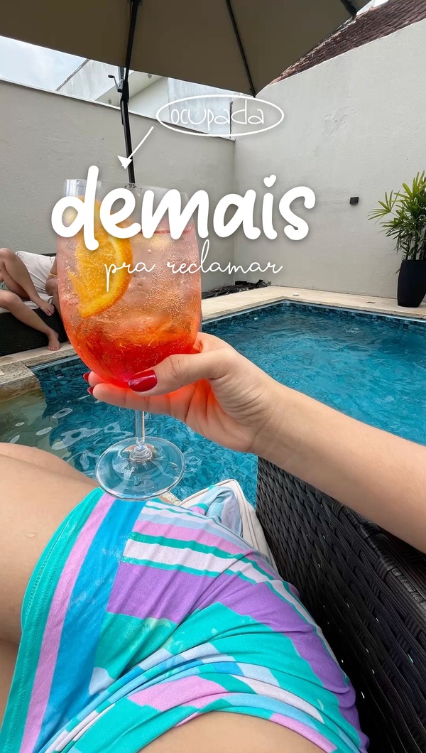 16_ocupada_demais_pra_reclamar_story.jpg.jpeg
